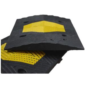 China 500*300*40mm Pressure Resistant PVC Speed bump For Parking Lot factory