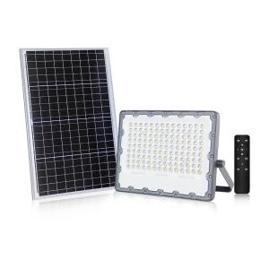 China 170lm/W Portable Remote Control Solar Flood Lamp Outdoor Waterproof factory