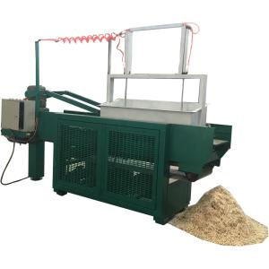 China Automatic wood shaving machine for horse bedding, shaving machine price factory