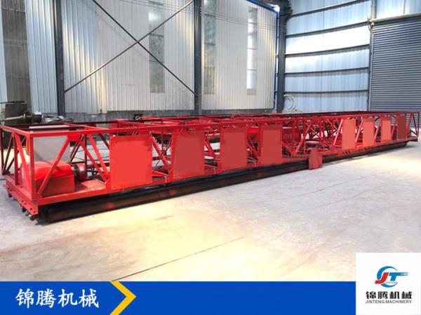 Bridge / Highway Paving Machine , Fully Automatic Concrete Paver For Canal