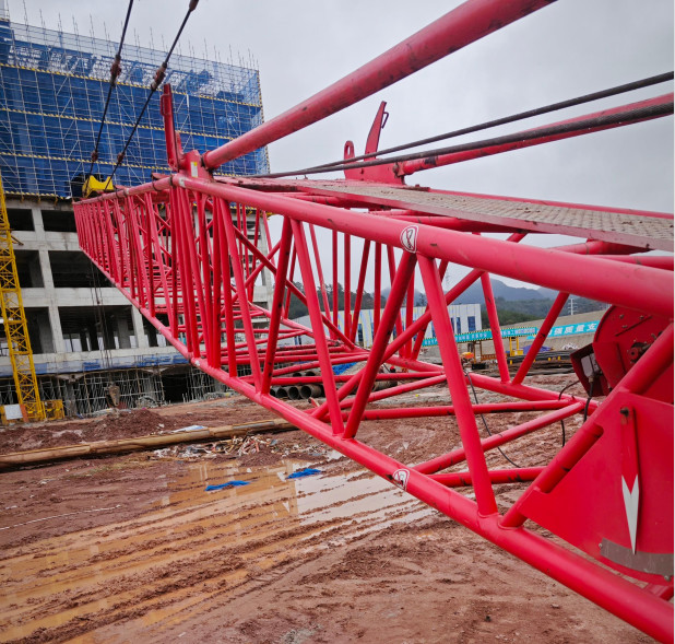 Extremely Efficient SCC550A 50 Ton Mobile Hydraulic Crawler Crane Heavy Lifting Equipment