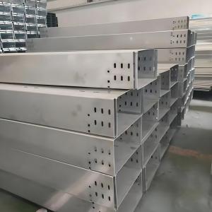 China Straight Slot Type Aluminum Cable Tray For Medium Duty Cable Organization factory