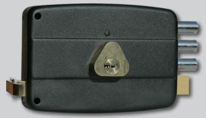 China Rim Door Lock Single Cylinder Simple Installation with Standard Keyway factory