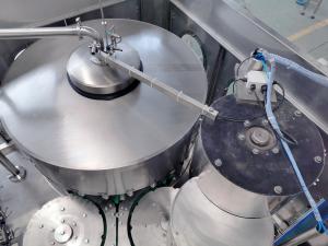 China AISI 304 25000BPH 200ml auto water Volumetric Bottle Filling Machine factory