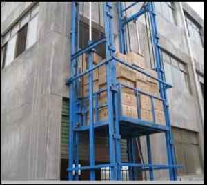 China New Building Guide Rail Hydraulic Lifting Platform factory