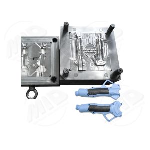 H13 Steel Overmolding Injection Molding 700K Cycles Custom Plastic Injection