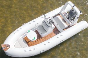 China 2022 PVC rigid rib boat 5m rib500 with foldable dining table factory