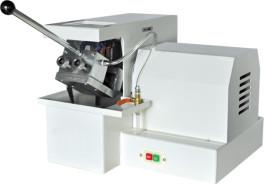 China Manual Q-2 Metallographic Sample Cutting Machine 1.1KW factory