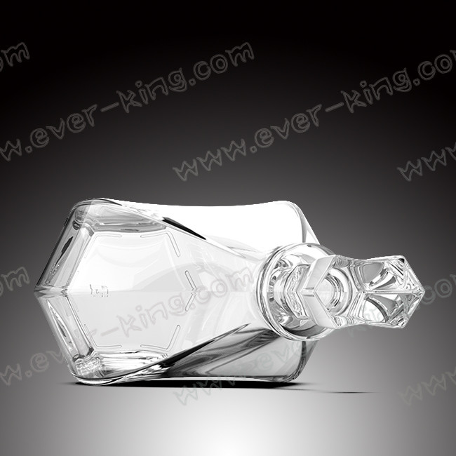 Square 750ML Small Whiskey Bottles For Luxury Liquor