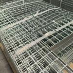 YB/T4001-2007 Standard Serrated Steel Grating 2-5mm Draining And Ventilating