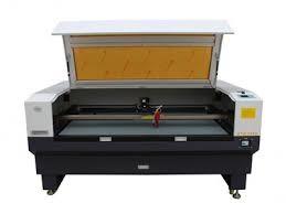 China CE Co2 Laser Machine 100w Co2 Laser For Facial Mask Protective Apparel factory