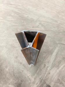 China HDG Galvanized Steel Retaining Wall Corner Post 75mm 45° 100PFC factory