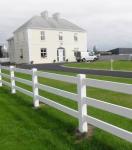 White Plastic Rail Fence Vinyl Fence 3 Rails 4 Rails Horse PVC Farm Fence