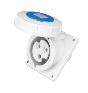 China IP67 Waterproof Industrial Type Socket , Wall Mounted 32 Amp Industrial Socket factory