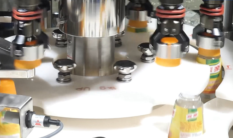 One Click Changeover Servo Bottle Capper Machine
