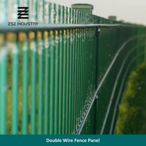 China Powder Coated Welded Wire Mesh Fence Panels For Security Protection factory