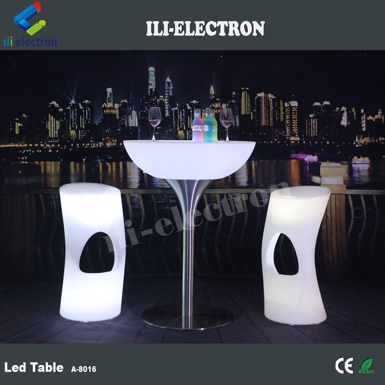 Plastic LED Glow Cocktail Tables 106cm High Top For Party Events