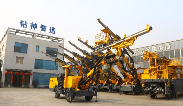Underground Space Construction Tunnel Rock Bolts Face Drilling Rig Underground