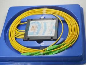 China FBT Type 3 Way SC / UPC Fiber Optics Splitter , SFF type PLC Splitter factory