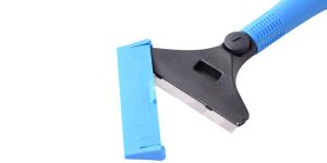 China 105mm Metal Window Cleaning Scraper Blade With Guard factory