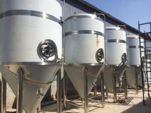China 3000L 4000L Beer Brewing Equipment Stainless Steel Fermentation Conical Tank factory