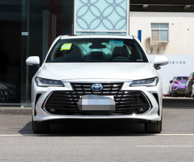 Toyota Avalon 2022 Dual Engine 2.5L XLE zuigui version Medium Car 5 Seats Hybrid Car