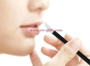 China Good Sale Disposable MakeUp Lip Brush Lipstick Gloss Wands Applicator Make Up Tool Wholdsale factory