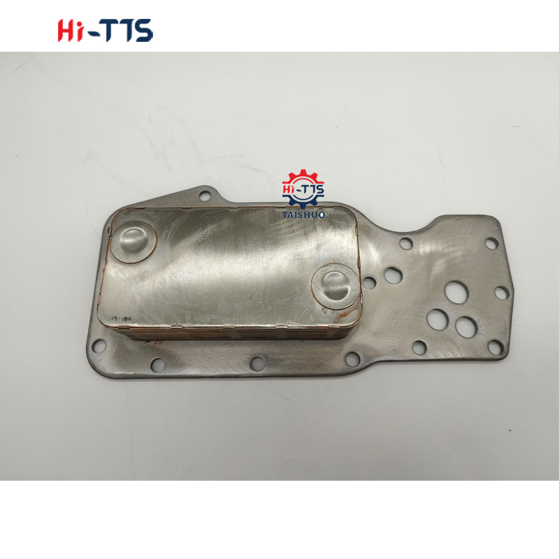 24V 3959031 Oil Cooler Suitable For Cum-mins 2003-07 Diesel 5.9L 6BT Engine Oil Cooler