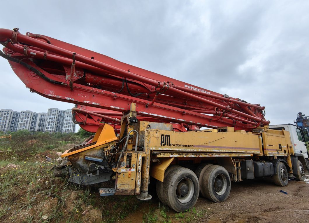 Renovated Condition 2011 Putzmeister 42m Concrete Pump Mixer Plant on Benz Chassis Factory Directly Sale