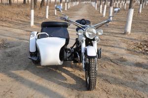 China Changjiang Style 750cc High Powered Motorcycles Double Engine Motorcycle With 3 Seats factory