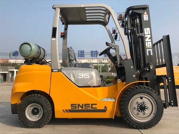 Snsc Forklift 3.5t LPG with 6m Height