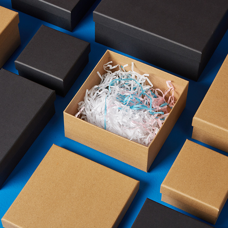 Custom Logo Oem Golden Square Stickers Blank Cardboard Kraft Gift Packaging Paper Boxes