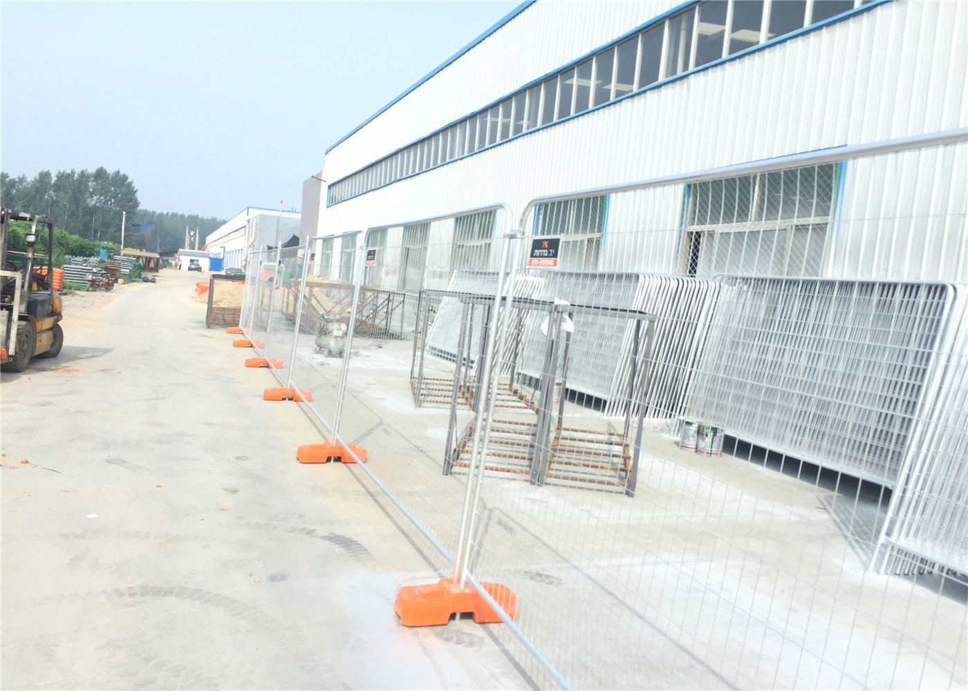 14 Microns Zinc Thick Freestanding Chain Link Fence Panels Anti Corrosion AS4687-2007