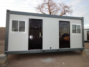 China Economic flat pack modular container living house factory
