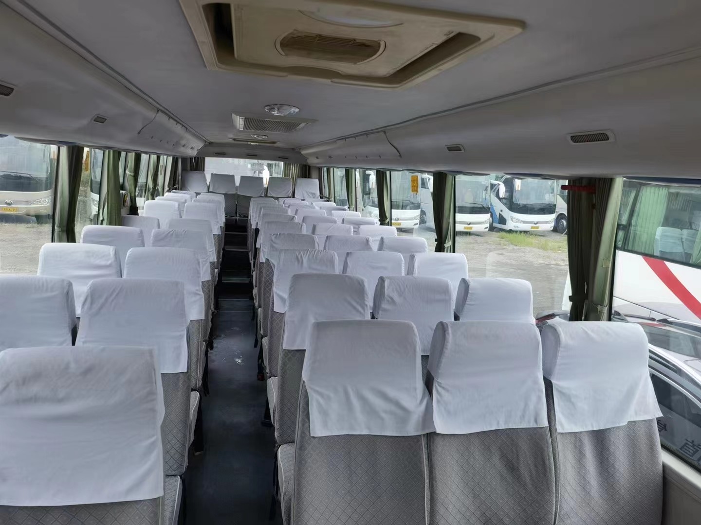 Foton Coach 2015 Year 53 Seats BJ6103U8LHB Used Passenger Bus Side Window Glass