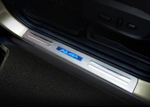 China FORD 2013 2015 2017 KUGA / Escape Illuminated Door Sills , LED Scuff Plate factory