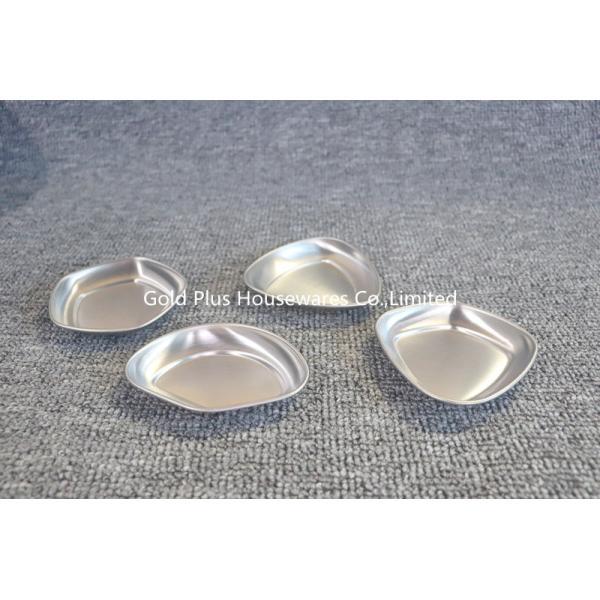 China Food contact safety tableware japanese square soy sauce dish for sushi 28g cheap mini silver stainless steel sauce dish factory