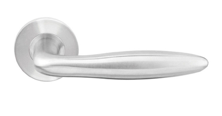 Modern door handle entry priority with CE/EN for entrance and front door