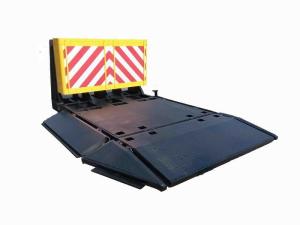 China Restricted Area Shock Absorption Vehicle Security Barriers Honeycomb Alu factory