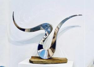 China OEM Beautiful Polished Stainless Steel Sculpture For Interior Decoration factory