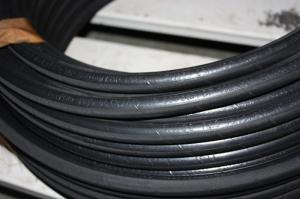 China Thompson SAE 100 R1S High Pressure Wire Braid Hydraulic Hose factory