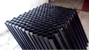 China 1000×1000×866 Lamella Tube Settler With 60° Installation Angle PVC / PP factory
