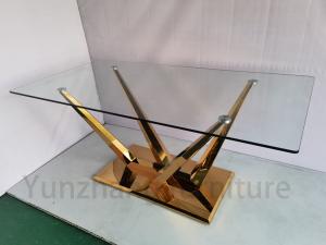 Rectangle Dining Table With Clear Glass And Simple Base