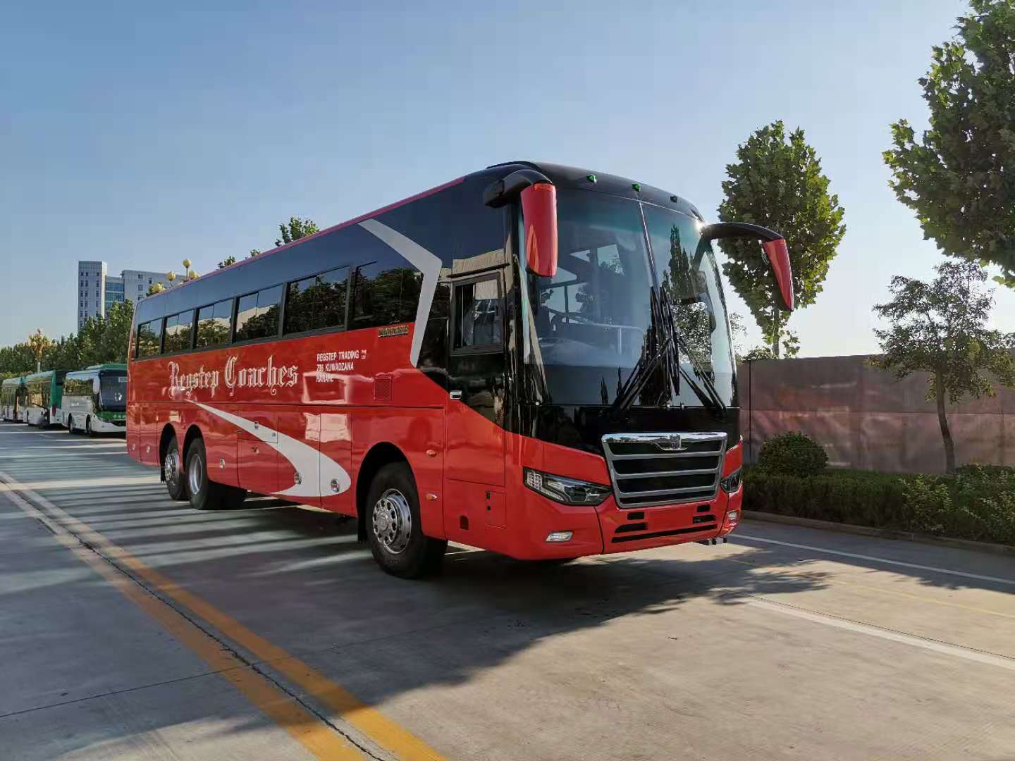 Double Decker Coaches LCK6125 With Double Axle City Buses Large Seating Capacity
