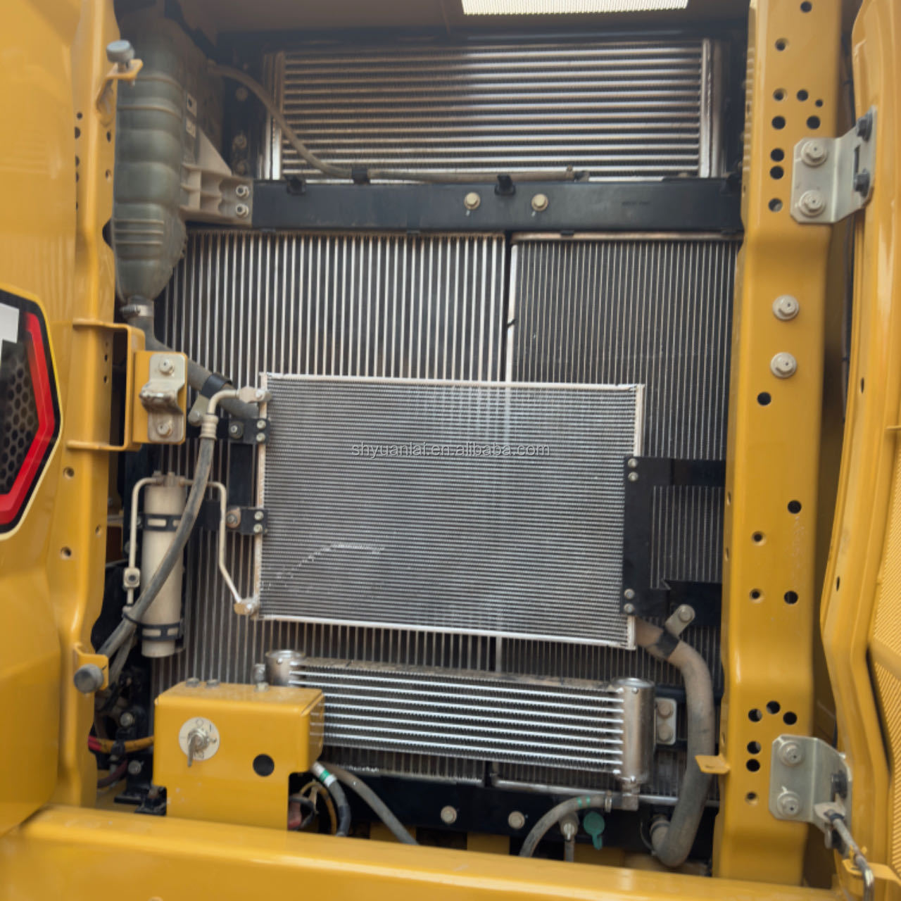 Used Caterpillar CAT 320GC Excavator with good condition original engine