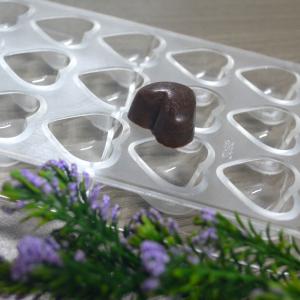 China Custom 100% Food Silicone Chocolate Mold FDA Approved With Good Heat Resistance factory