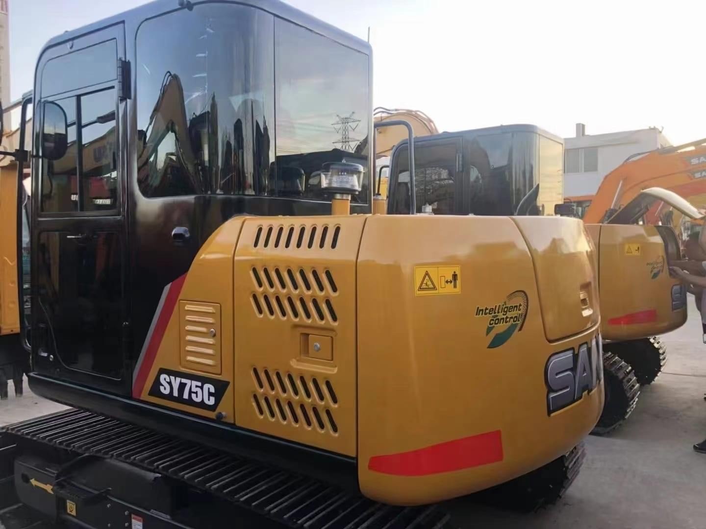 Used SANY Digger SY75 Secondhand 7.5ton Small Type Mini Crawler Excavator