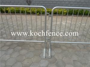 China Galvanized Metal Crowd Barriers , Construction Barrier Fence 2200mm-2500mm Width factory