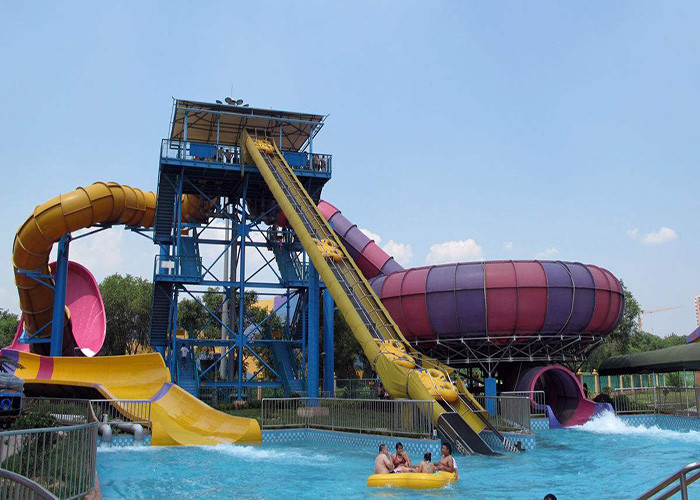 Water Sports Tube Water Slide , Large Swimming Pools Super Bowl Slide