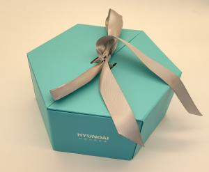 China Double Door Luxury Packaging Boxes With Ribbon Matt Lamination Stamping factory